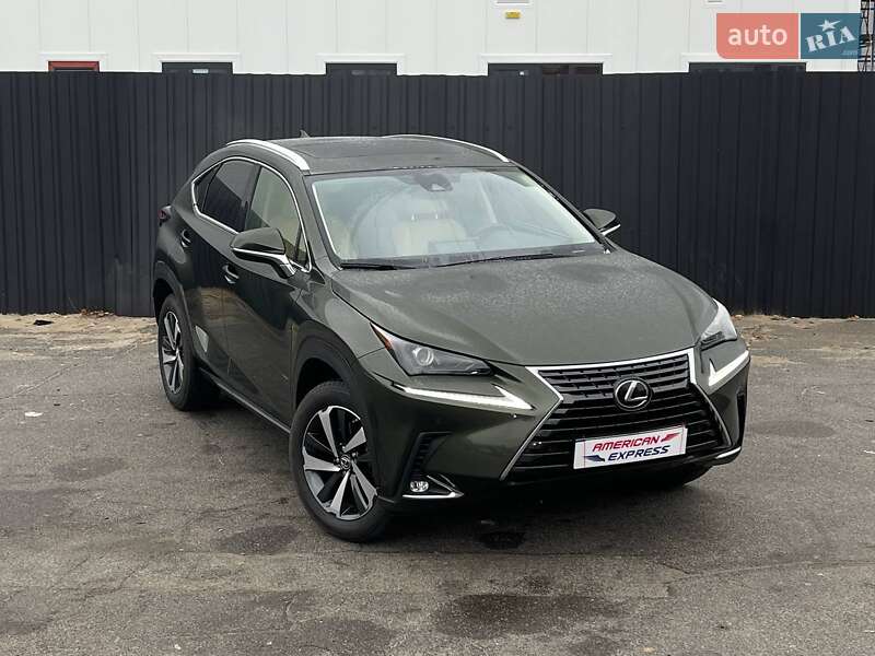 Lexus NX 2020