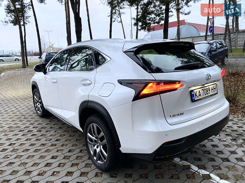 Внедорожник / Кроссовер Lexus NX 2015 в Киеве