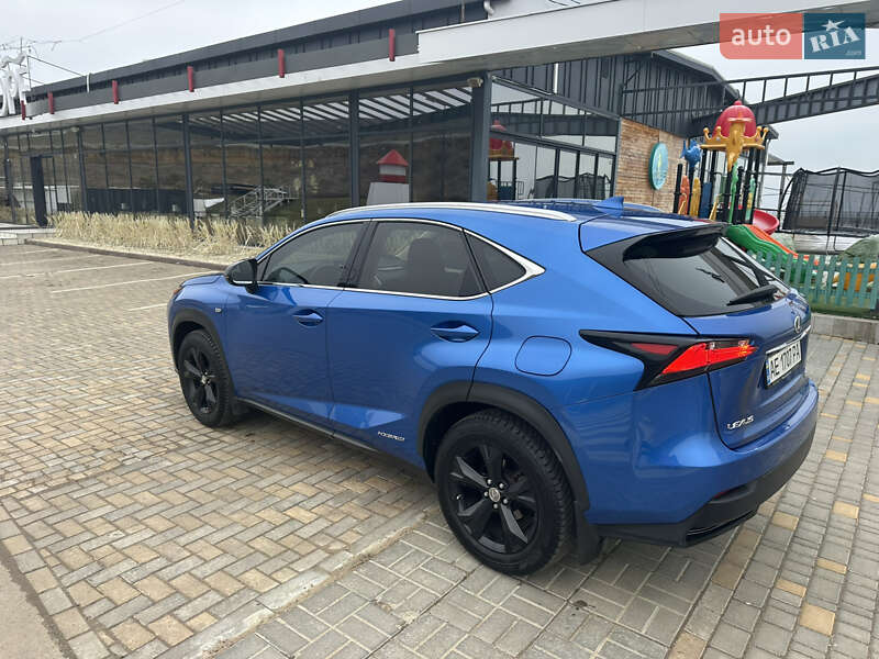 Позашляховик / Кросовер Lexus NX 2016 в Одесі