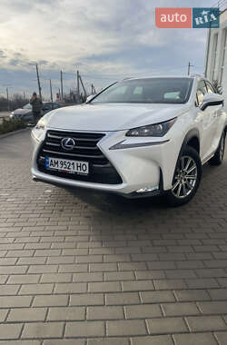 Позашляховик / Кросовер Lexus NX 2014 в Житомирі