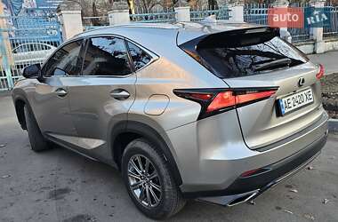 Позашляховик / Кросовер Lexus NX 2018 в 