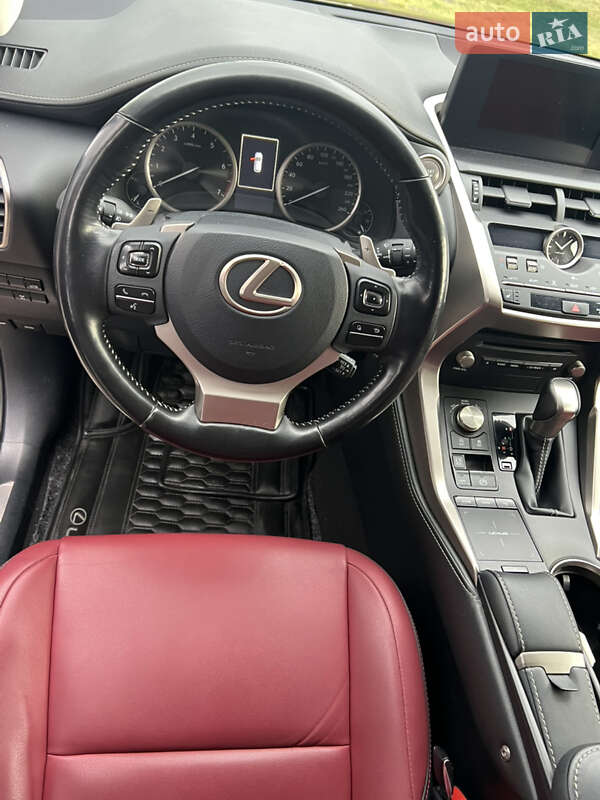 Позашляховик / Кросовер Lexus NX 2019 в Стрию