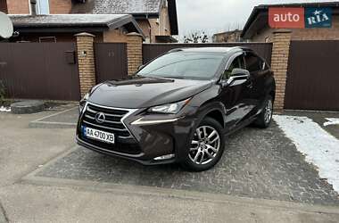 Позашляховик / Кросовер Lexus NX 2015 в Києві