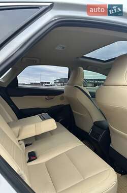 Внедорожник / Кроссовер Lexus NX 2017 в 