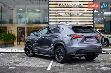Внедорожник / Кроссовер Lexus NX 2016 в 