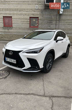 Позашляховик / Кросовер Lexus NX 2022 в Києві