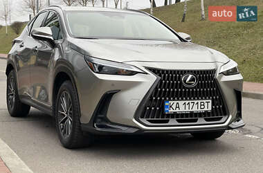 Позашляховик / Кросовер Lexus NX 2022 в Києві