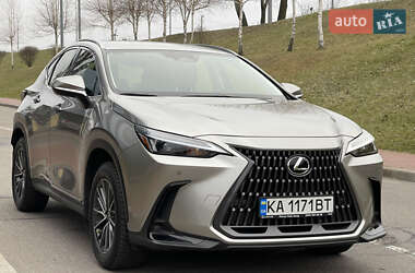 Позашляховик / Кросовер Lexus NX 2022 в Києві