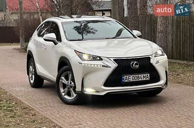 Позашляховик / Кросовер Lexus NX 2016 в Києві