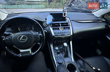Внедорожник / Кроссовер Lexus NX 2015 в 