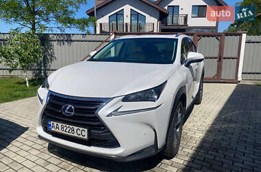 Позашляховик / Кросовер Lexus NX 2017 в Києві