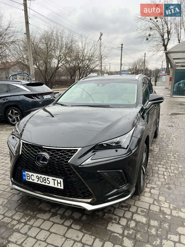 Внедорожник / Кроссовер Lexus NX 2018 в Львове