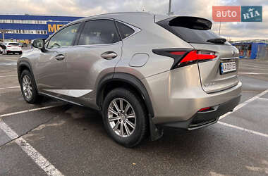 Внедорожник / Кроссовер Lexus NX 2015 в 