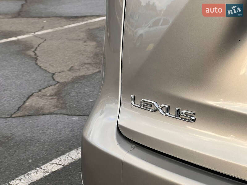 Позашляховик / Кросовер Lexus NX 2015 в Києві