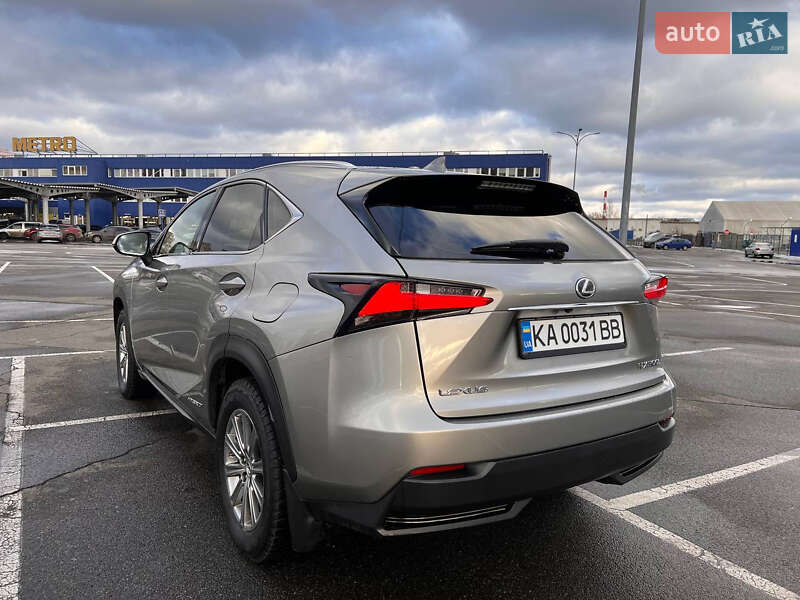 Позашляховик / Кросовер Lexus NX 2015 в Києві