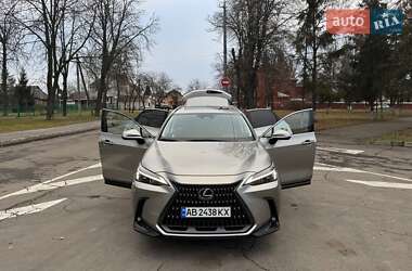 Внедорожник / Кроссовер Lexus NX 2023 в 