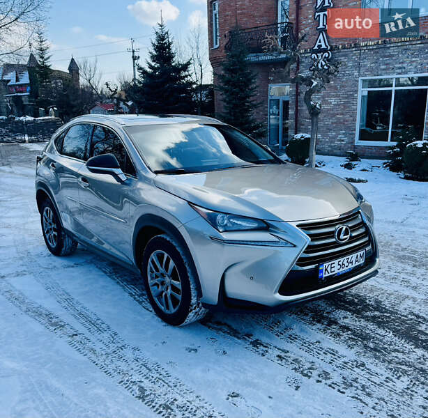 Внедорожник / Кроссовер Lexus NX 2015 в 