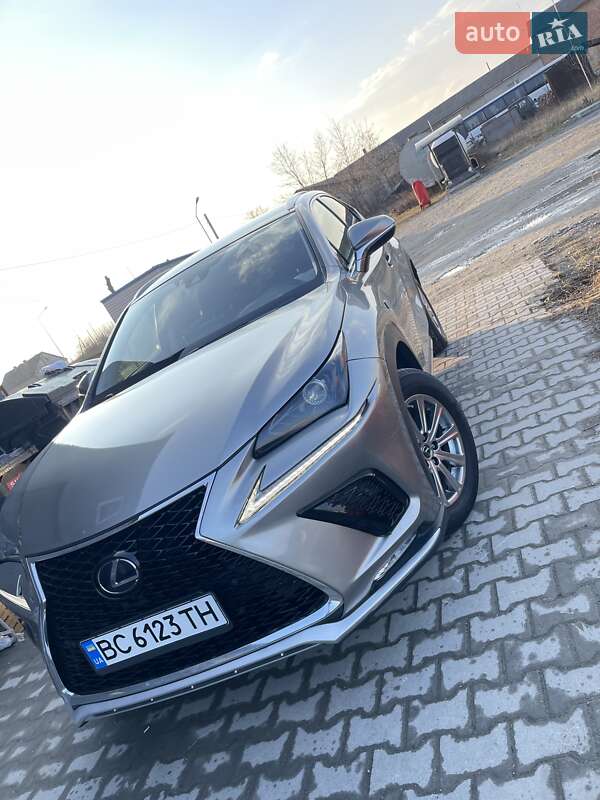 Позашляховик / Кросовер Lexus NX 2020 в Львові