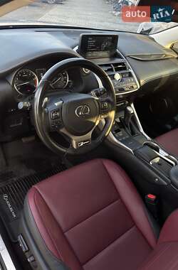 Внедорожник / Кроссовер Lexus NX 2020 в 