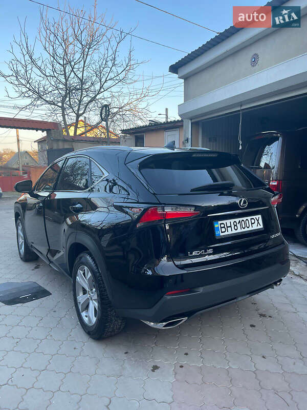 Внедорожник / Кроссовер Lexus NX 2017 в Одессе