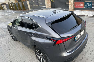 Позашляховик / Кросовер Lexus NX 2020 в 