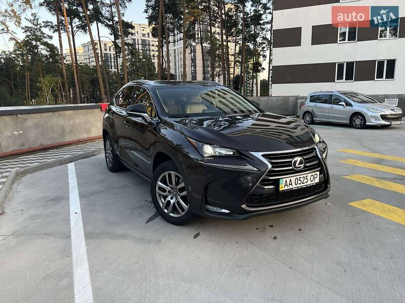 Lexus NX 2015