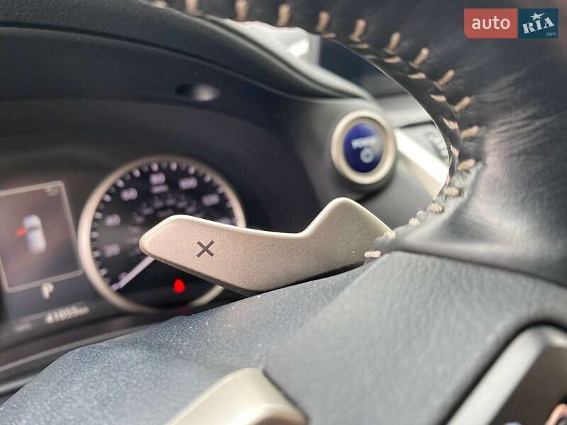 Позашляховик / Кросовер Lexus NX 2019 в Житомирі