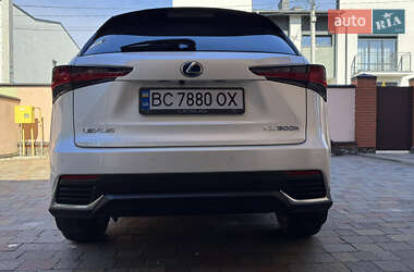 Внедорожник / Кроссовер Lexus NX 2020 в 