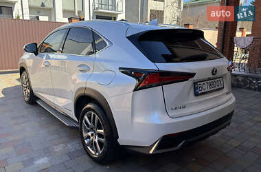 Внедорожник / Кроссовер Lexus NX 2020 в 