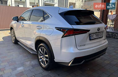 Внедорожник / Кроссовер Lexus NX 2020 в 