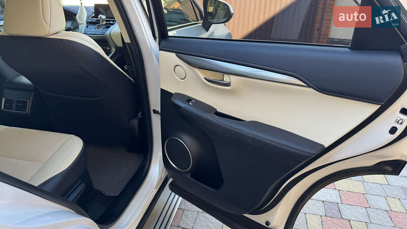 Внедорожник / Кроссовер Lexus NX 2020 в Львове