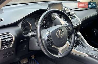 Внедорожник / Кроссовер Lexus NX 2015 в 