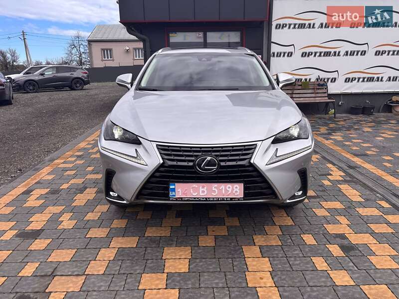 Внедорожник / Кроссовер Lexus NX 2018 в Львове