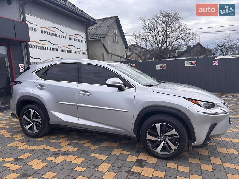 Внедорожник / Кроссовер Lexus NX 2018 в Львове