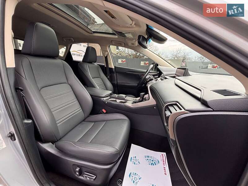 Внедорожник / Кроссовер Lexus NX 2018 в Львове