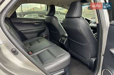 Внедорожник / Кроссовер Lexus NX 2015 в 