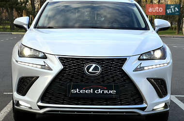 Внедорожник / Кроссовер Lexus NX 2015 в 