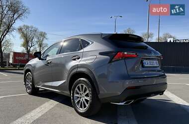 Позашляховик / Кросовер Lexus NX 2017 в 