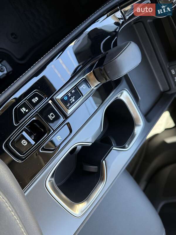 Внедорожник / Кроссовер Lexus NX 2022 в Киеве