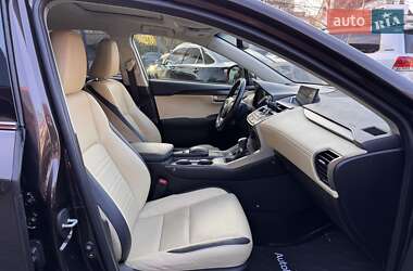 Внедорожник / Кроссовер Lexus NX 2015 в 
