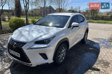 Внедорожник / Кроссовер Lexus NX 2018 в 