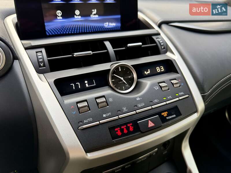 Позашляховик / Кросовер Lexus NX 2021 в Дніпрі