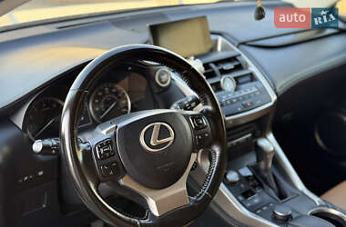 Внедорожник / Кроссовер Lexus NX 2015 в 