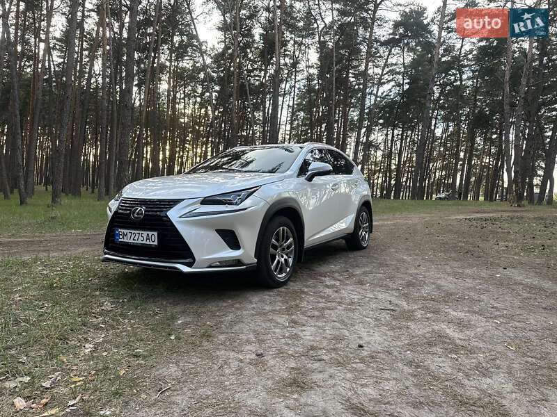 Lexus NX 2017