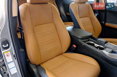Внедорожник / Кроссовер Lexus NX 2018 в 