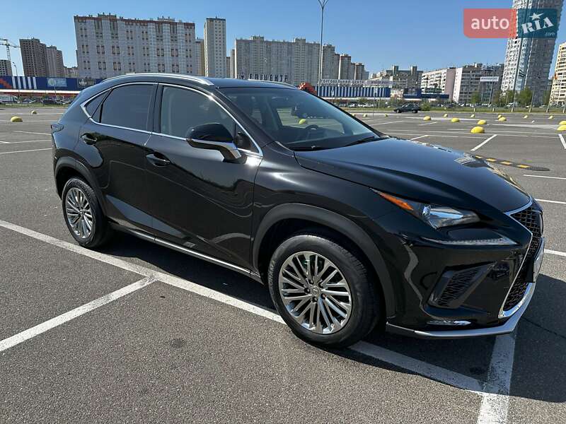 Lexus NX 2016