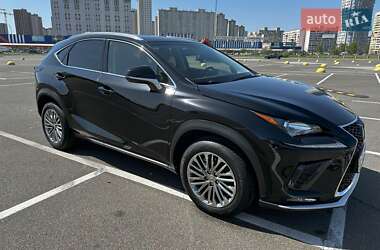 Внедорожник / Кроссовер Lexus NX 2016 в 