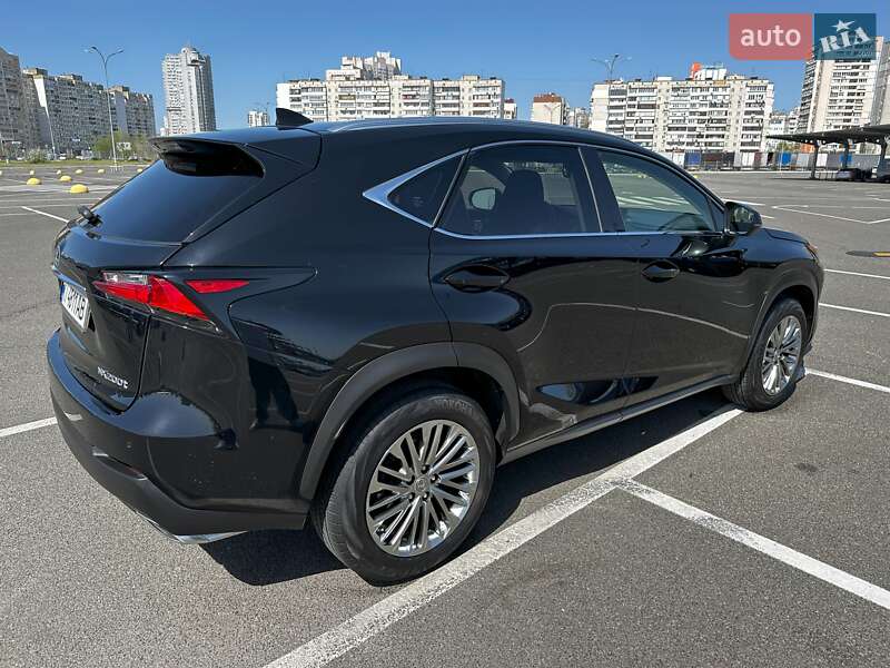 Внедорожник / Кроссовер Lexus NX 2016 в Киеве фото 5 Внедорожник / Кроссовер Lexus NX 2016 в Киеве