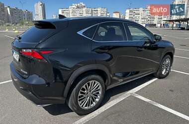 Внедорожник / Кроссовер Lexus NX 2016 в 