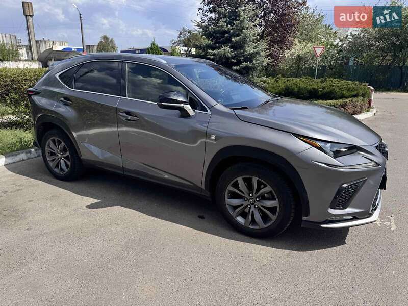 Lexus NX 2018